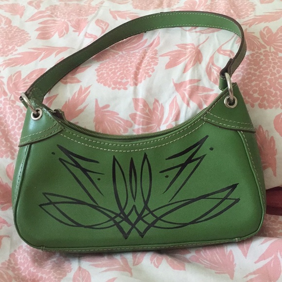 Hand painted pinstriped purse - Picture 4 of 4